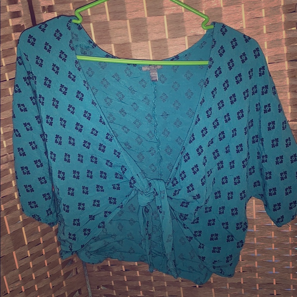 Cross tie Charlotte Russe crop top.